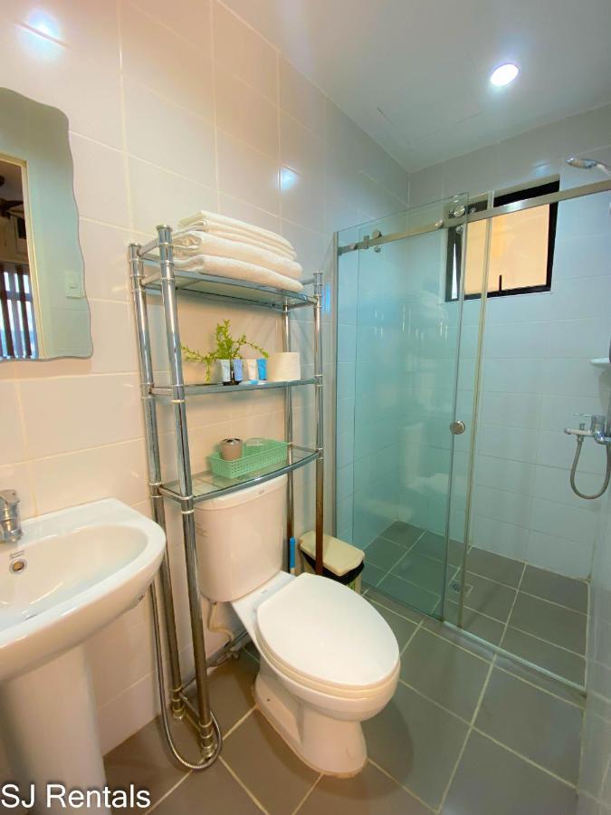 2 Bedroom Condo @ Midpoint Residences W/ City View Мандау Сити Екстериор снимка